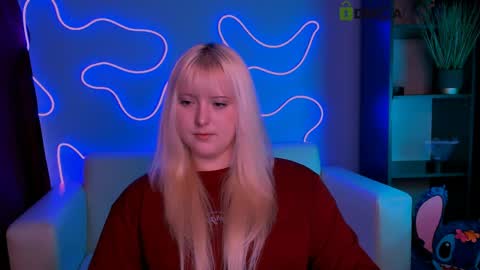 Snapshot of callmevivien chatting on April 2026 01:11:01 PM callmevivien online show from April 2026 01:11:01 PM