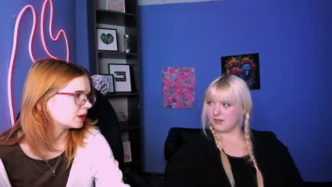 Snapshot of callmevivien chatting on April 2026 07:58:02 PM callmevivien online show from April 2026 07:58:02 PM