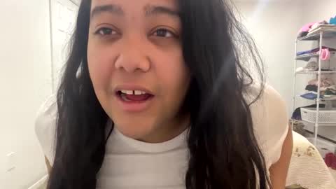 Snapshot of cals9x chatting on February 2025 04:07:01 AM camzxoxox online show from February 2025 04:07:01 AM