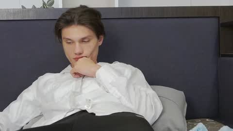 Snapshot of calvin_cay chatting on January 2025 12:16:02 AM Calvin online show from January 2025 12:16:02 AM