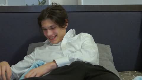 Snapshot of calvin_cay chatting on January 2025 11:12:01 PM Calvin online show from January 2025 11:12:01 PM