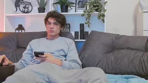 Snapshot of calvin_cay chatting on March 2025 01:01:01 AM Calvin online show from March 2025 01:01:01 AM