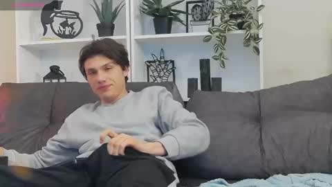 Calvin online show from March 2025 12:04:02 AM