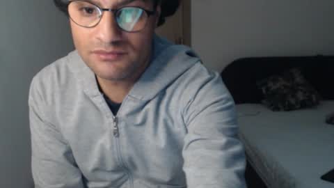 Snapshot of calvinjohnlad chatting on February 2026 04:11:02 PM Calvinjohnlad online show from February 2026 04:11:02 PM