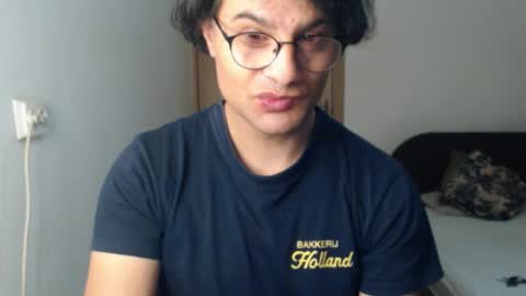 Snapshot of calvinjohnlad chatting on February 2026 02:30:02 AM Calvinjohnlad online show from February 2026 02:30:02 AM