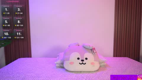 Calypso and Kayla online show from November 2025 10:45:02 PM