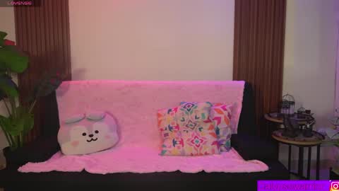 Calypso and Kayla online show from April 2026 02:11:01 AM