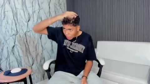 Snapshot of cam_xman chatting on November 2025 03:21:01 PM cam_xman online show from November 2025 03:21:01 PM