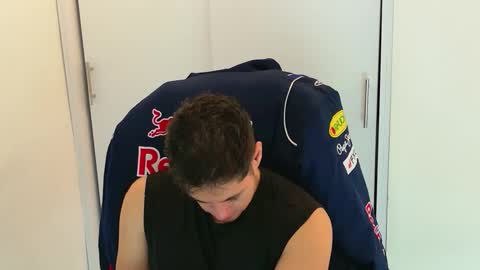 Snapshot of camara110 chatting on December 2025 03:00:02 AM camara110 online show from December 2025 03:00:02 AM