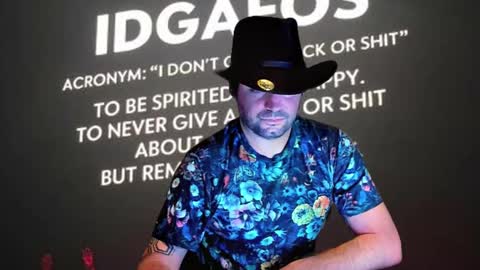 Snapshot of camarant chatting on November 2025 10:04:02 AM camarant online show from November 2025 10:04:02 AM