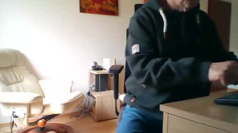 camcologne online show from February 2025 10:59:02 AM