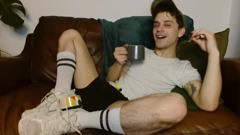 CamDoAttitude online show from December 2024 09:25:02 PM