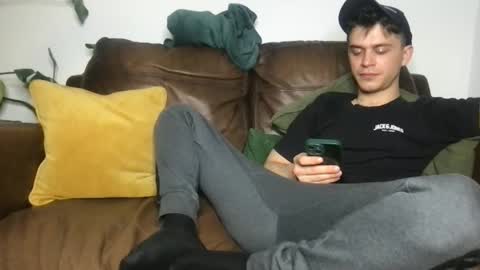 CamDoAttitude online show from April 2026 09:20:02 PM