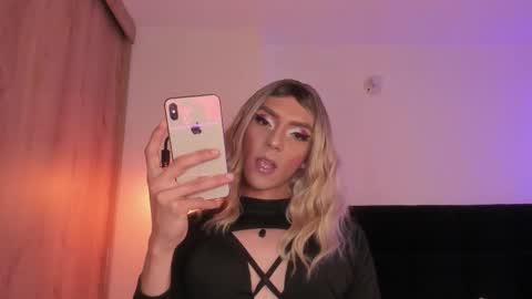 Cameron online show from January 2026 01:44:01 AM