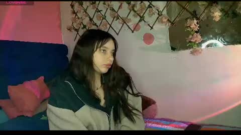 Snapshot of cami_casti777 chatting on June 2026 12:25:01 AM trini-1000 online show from June 2026 12:25:01 AM