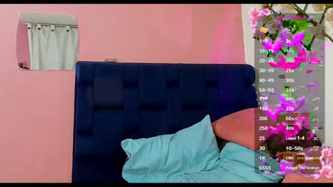 Snapshot of cami_casti777 chatting on June 2026 04:28:01 AM trini-1000 online show from June 2026 04:28:01 AM