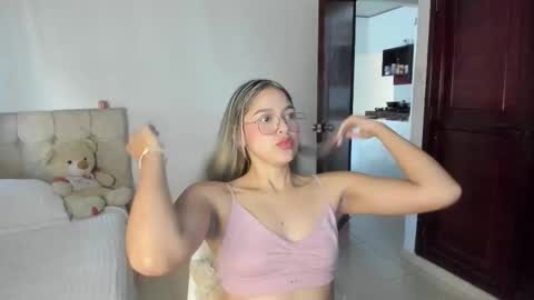   online show from September 2025 09:20:01 PM