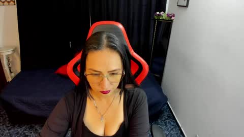 Snapshot of camila_bj chatting on May 2026 04:18:02 AM camila_bj online show from May 2026 04:18:02 AM