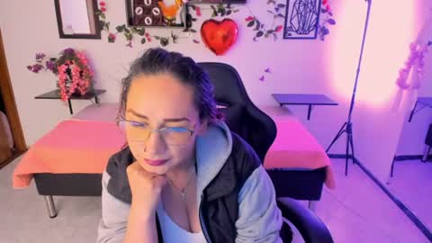 Snapshot of camila_bj chatting on June 2026 04:50:01 AM camila_bj online show from June 2026 04:50:01 AM