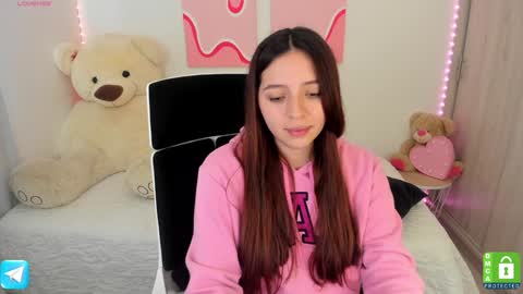  C A M I  online show from December 2024 05:40:02 PM