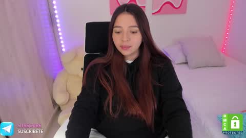  C A M I  online show from February 2025 11:26:02 PM