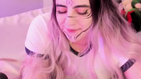 Camila online show from March 2026 01:33:02 AM