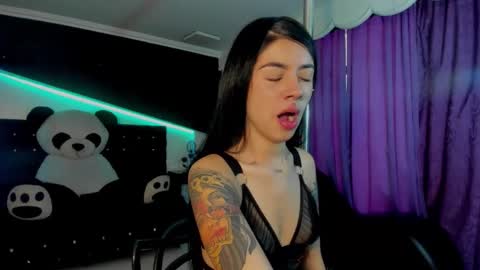 Camila  online show from September 2025 08:14:01 PM