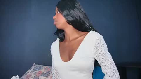 Snapshot of camilaasaenz_ chatting on September 2025 07:16:01 PM C A M I L A online show from September 2025 07:16:01 PM