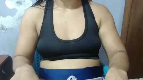 camilasex468 online show from November 2025 05:59:01 PM