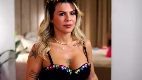 Camy online show from January 2026 06:12:02 PM