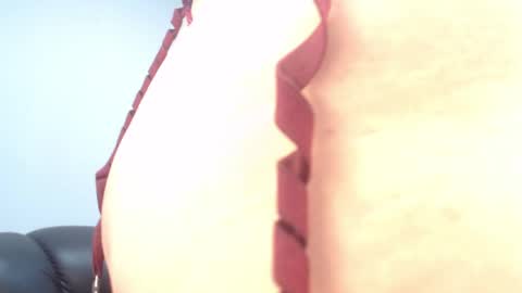 Camille online show from April 2026 09:21:02 PM