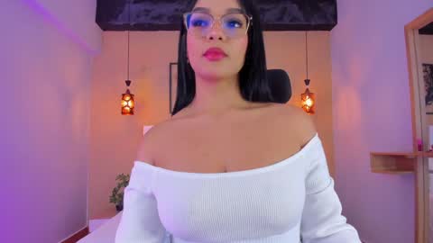 Camille Lynn online show from January 2025 03:37:01 AM