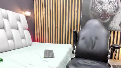 Camilo  online show from July 2026 02:05:17 AM