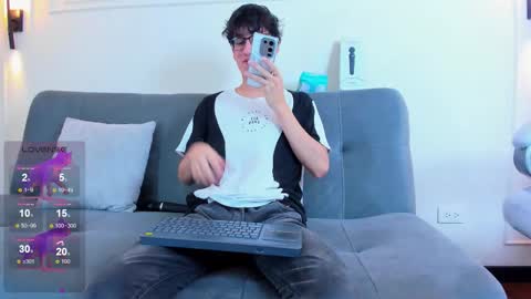 Snapshot of camilo_stark chatting on January 2026 03:21:02 AM Camilo online show from January 2026 03:21:02 AM