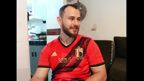 Snapshot of camiloex chatting on December 2024 01:08:01 AM Camilo online show from December 2024 01:08:01 AM