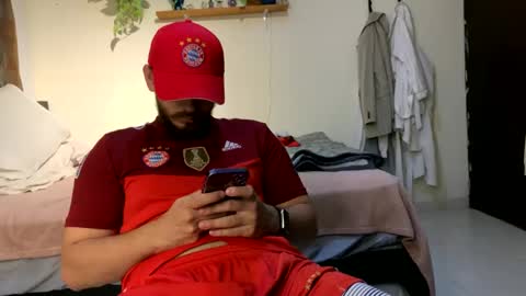 Snapshot of camiloex chatting on February 2025 01:19:02 AM Camilo online show from February 2025 01:19:02 AM