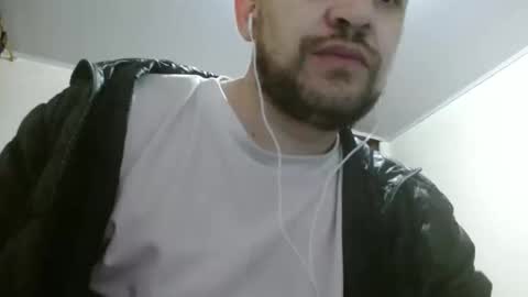 Snapshot of camiloking17 chatting on February 2025 10:42:02 PM camilo online show from February 2025 10:42:02 PM