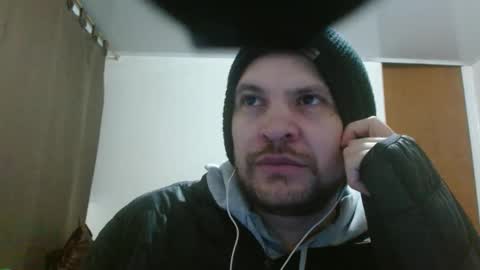 Snapshot of camiloking17 chatting on November 2025 07:19:01 AM camilo online show from November 2025 07:19:01 AM