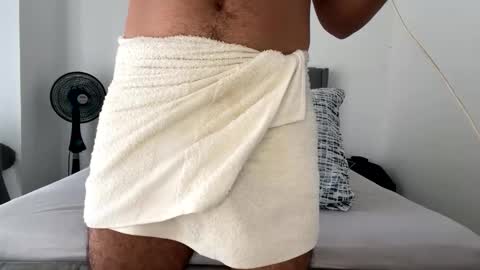 camilor_30 online show from April 2026 03:13:01 PM