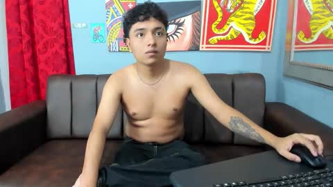 Snapshot of camilowhites chatting on March 2026 07:07:01 PM CamilowhiteS online show from March 2026 07:07:01 PM