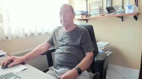 Cammee online show from December 2025 10:09:01 AM