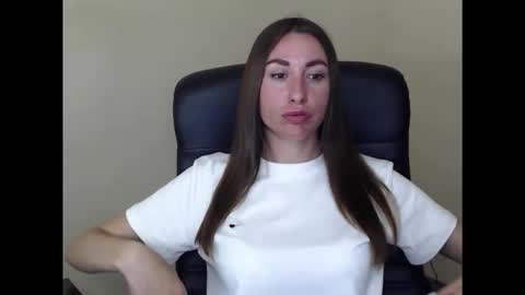cammila horn online show from May 2026 11:17:02 AM