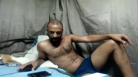 camopiel online show from April 2026 08:09:01 PM