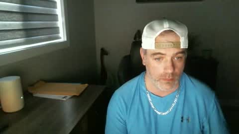 CanadianBacon6969 online show from May 2026 01:32:02 AM