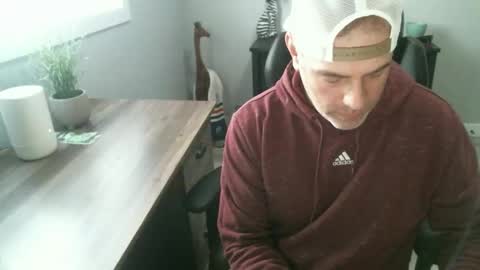 CanadianBacon6969 online show from May 2026 08:06:01 PM