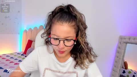 Candase online show from January 2025 10:04:01 PM