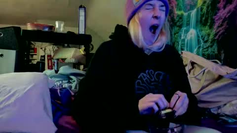 Candi online show from March 2026 03:16:02 PM