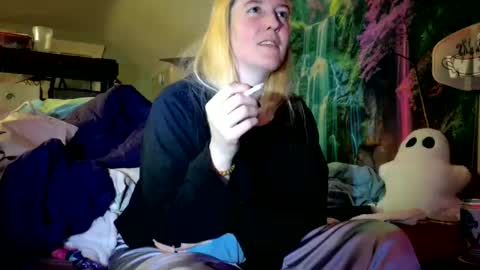 Candi online show from March 2026 02:28:02 AM