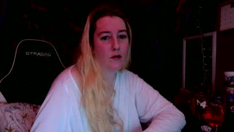 Candi online show from July 2026 09:52:02 PM