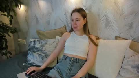 Snapshot of candy_cansew chatting on September 2025 12:12:01 AM Candy online show from September 2025 12:12:01 AM
